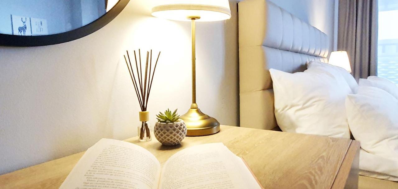 Coin Apartamenty Wroclaw Ngoại thất bức ảnh